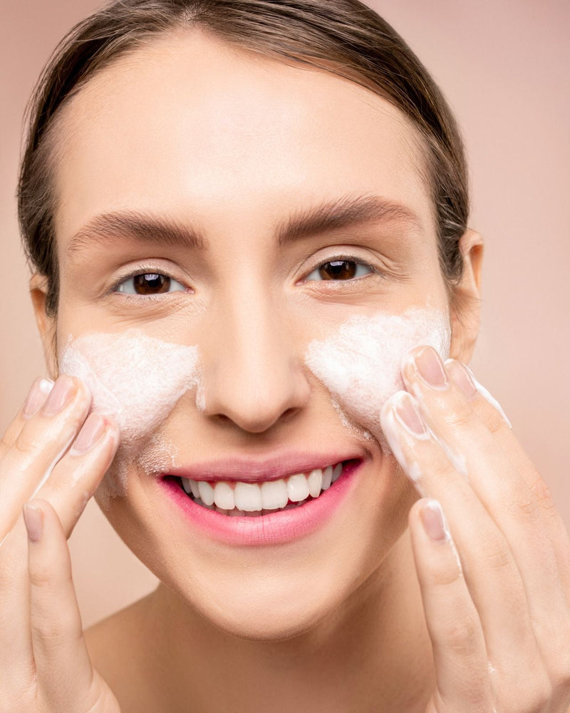 Hydrating Cloud Cleanser